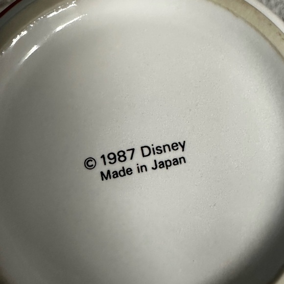 Disney vintage 1987 mug club Daisy MGM Studio coffee cup Mickey Mouse Mi…​​​ - Picture 4 of 4